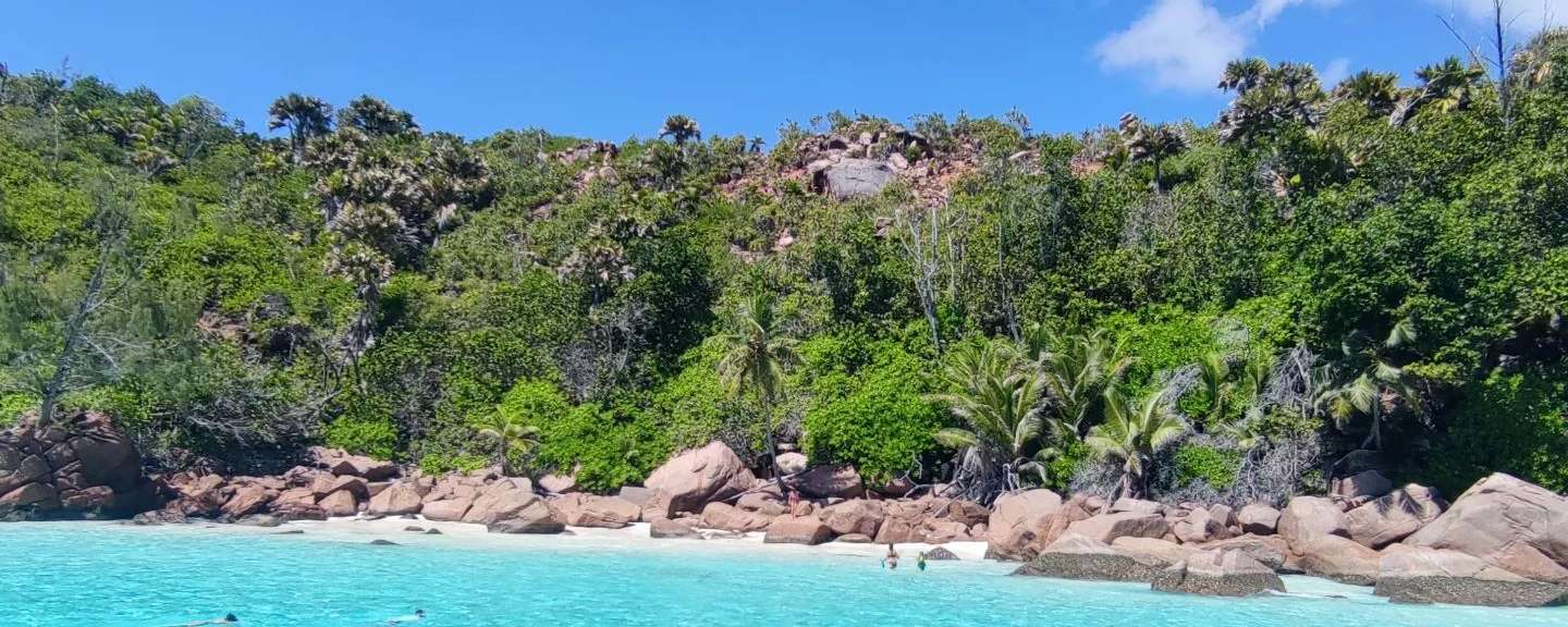 Geoli Charters Glass Bottom Boat Praslin